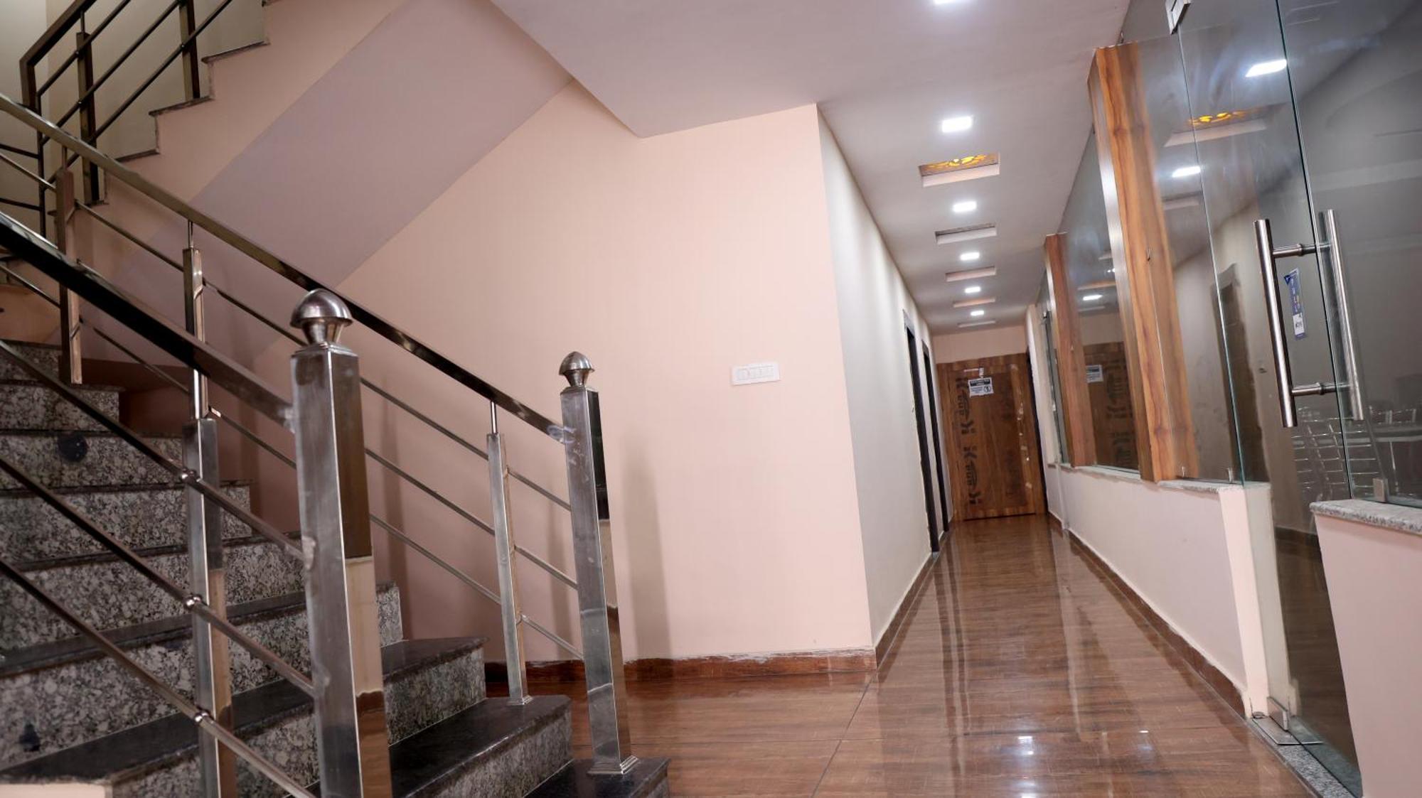 Hotel Blue Pine Haridwār Exterior photo